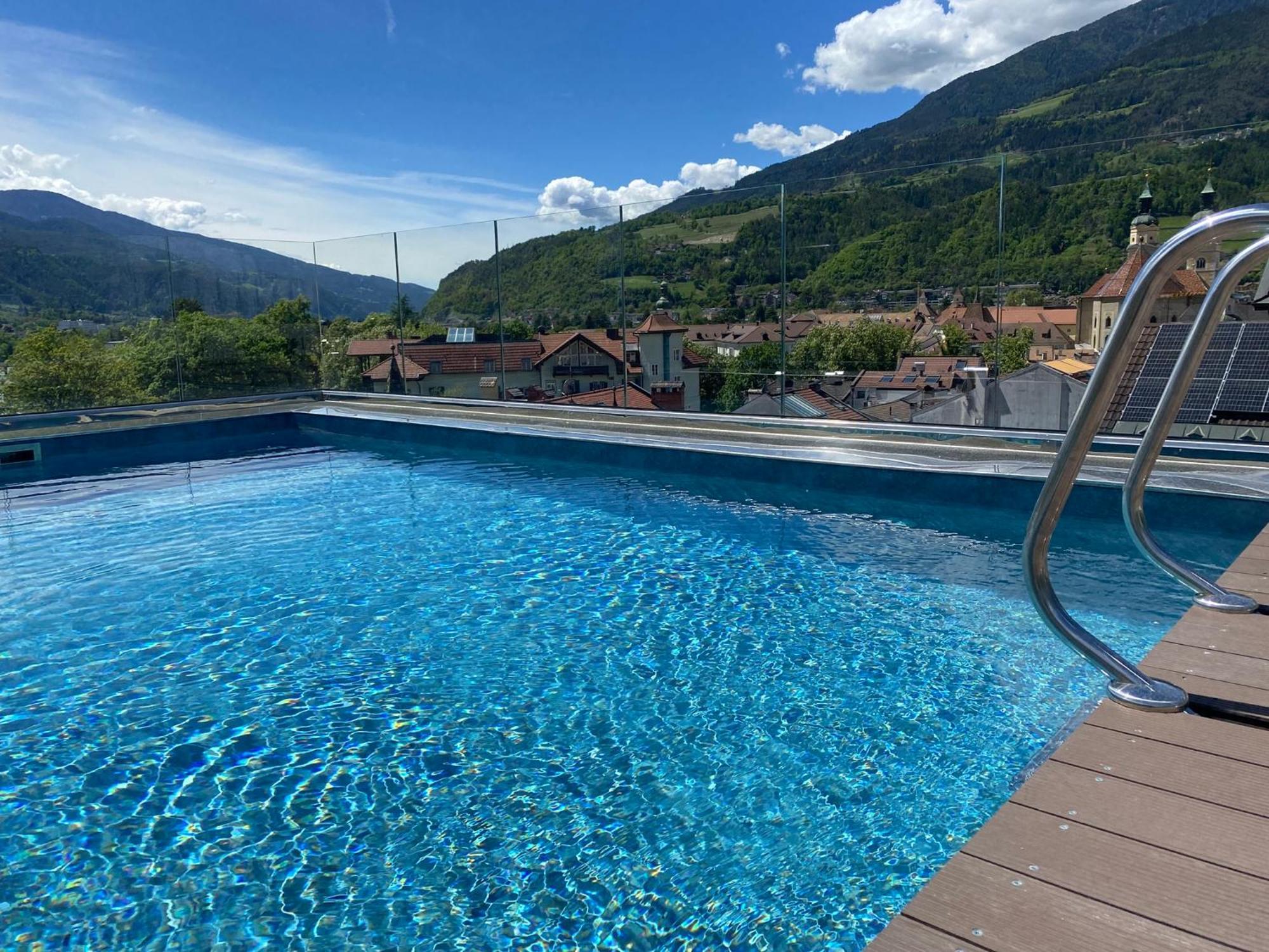 Dominik Alpine City Wellness Hotel - Adults Only Брессаноне Экстерьер фото