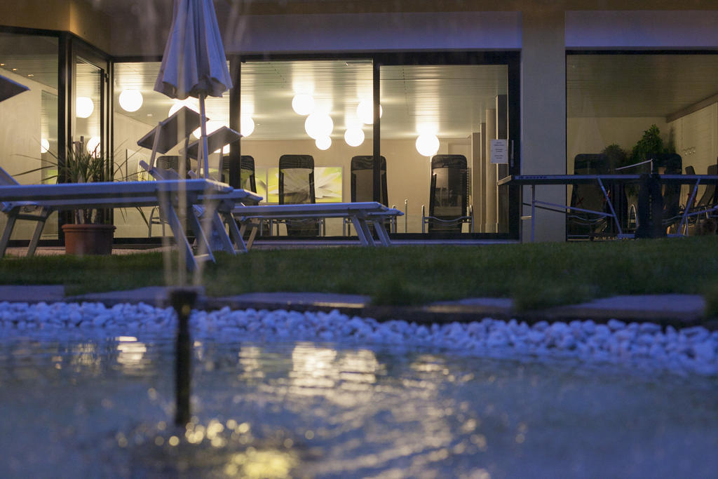 Dominik Alpine City Wellness Hotel - Adults Only Брессаноне Экстерьер фото